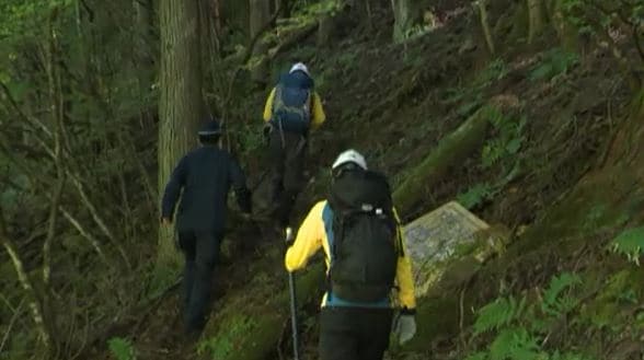 「長野へ行く」10日の捜索でも手掛かりなし　4日から行方不明の城巡りが趣味の東京都の63歳男性　一帯は崖や急な斜面でクマの足跡も　長野・飯田市　|　SBC NEWS | 長野のニュース | SBC信越放送