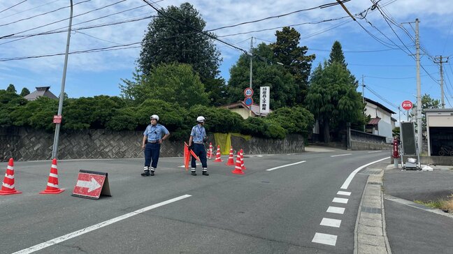寒河江市にクマ 未明から市街地で立て続けに目撃される 緊急銃猟も視野に警戒 近くには学校も...一部交通規制あり(山形)|TBS NEWS DIG