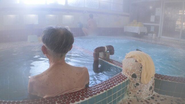 「しっかり継いでいかないといけない」文豪・太宰治が通った創業100年の喜久乃湯温泉 甲府遺産に認定|TBS NEWS DIG