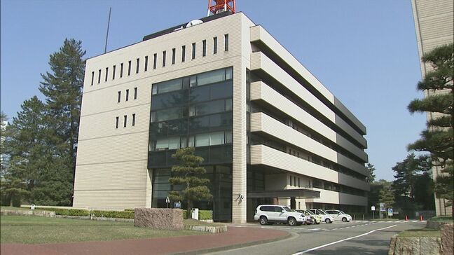 学校職員が駅で面識の無い女性のスカートの中を撮影した疑い 福井市の63歳の男逮捕|TBS NEWS DIG