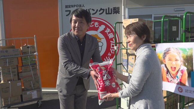 「おいしいものを食べて楽しいクリスマスと正月を」コメなど食品約200キロ　NTT東日本がフードバンクに寄付　一方、物価高騰で寄付は前年より37.5%減|TBS NEWS DIG