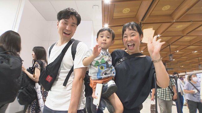 JR大分駅で別れを惜しむ姿も Uターンラッシュで県内の交通機関が混雑 大分空港発の便もほぼ満席に|TBS NEWS DIG