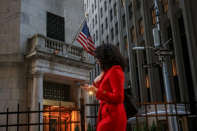 【米国市況】自動車株をトランプ関税直撃、ドルは151円15銭まで上昇
