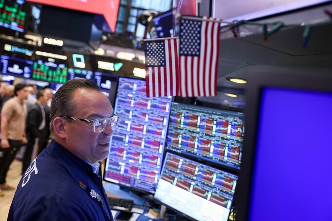 米雇用統計、FRBタカ派姿勢の必要性弱める－市場関係者の見方