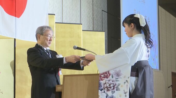 医療人としての一歩を踏み出す　医療看護専門学校で卒業式　|　BSSニュース | BSS山陰放送