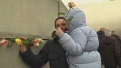 ベルリンの壁崩壊から35年 跡地などで記念式典 市民らが分断のない「自由な社会」の重要性訴える、ショルツ首相は演説で結束呼びかけ| TBS CROSS DIG with Bloomberg