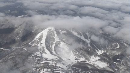 マウンテン [雪崩] 速報】スキー場の雪崩で5人巻き込まれる…4人が重軽傷【発生現場の写真