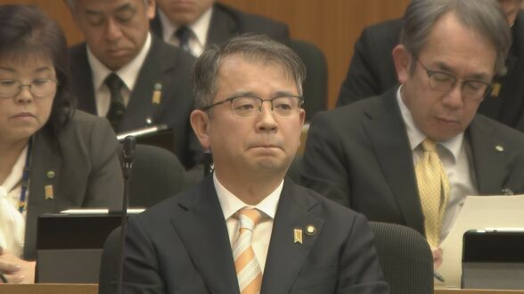 “パワハラ”報告を黒部市長が謝罪　議会でも反市長派が追及「反省が見られない」市長選は代理戦争の様相へ　|　富山のニュース｜天気・防災｜チューリップテレビ