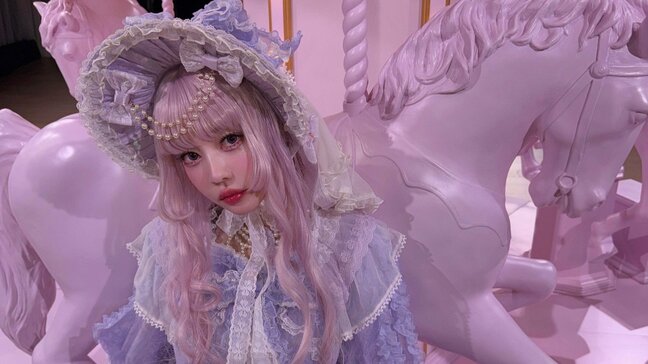 【中村雅俊・五十嵐淳子夫妻の三女】　中村里砂　「夢の世界でした」アンジェリック プリティのロリータファッションを纏いオフショットを公開|TBS NEWS DIG