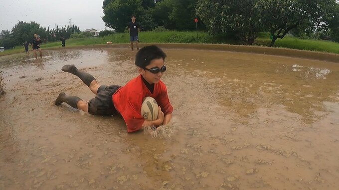 大分県大分市で子どもたちが田んぼラグビー　|　大分のニュース｜OBS NEWS｜大分放送