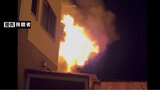 火柱上がる　未明に住宅1棟と隣接する建物を焼く火事で住宅街が騒然…けが人なし　青森県弘前市|TBS NEWS DIG