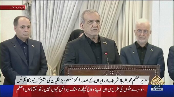 イラン大統領  “ミサイル計画は覚書の対象外”「いかなる国とも交渉しない」