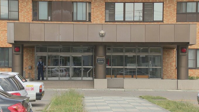 禁止命令出ていたのに…知人女性に「救ってくれ」「どうにかして」などと面会を要求するメッセージ送信か　18歳男逮捕　|　北海道のニュース｜HBC北海道放送
