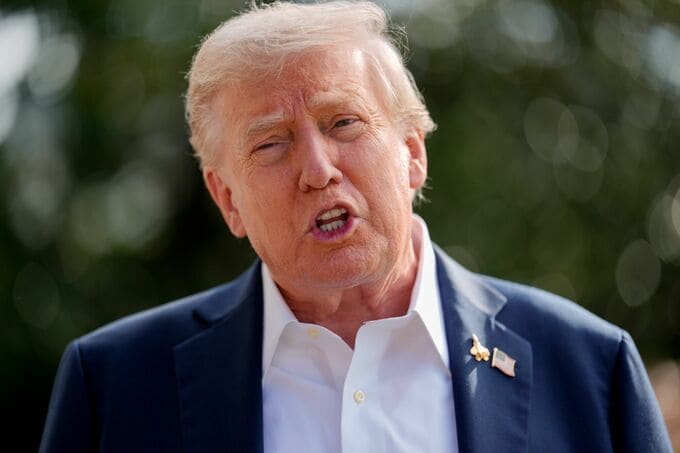 トランプ氏、ポートランドに軍派遣を指示－「移民捜査局施設を保護」