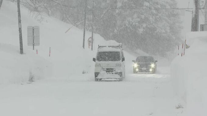 高速道路で通行止め実施の可能性　大雪による車両滞留を防ぐため　名神高速などで10日未明から|TBS NEWS DIG