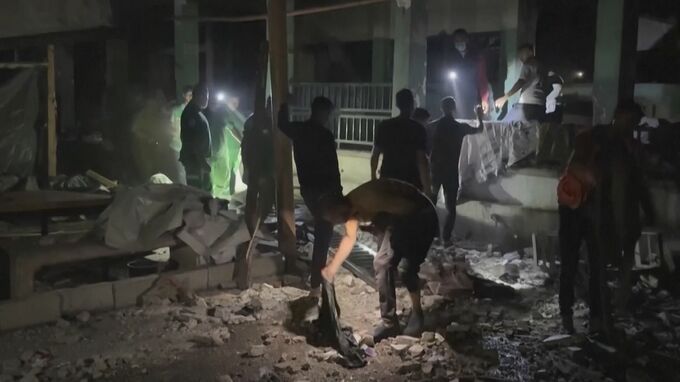 ガザの学校を改装した避難所に空爆　30人死亡|TBS NEWS DIG