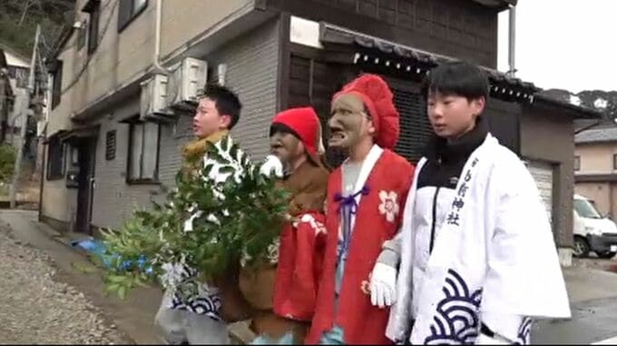 「めんさまー、めんさまー」能登半島地震から2年 港町の復興を願い伝統神事「面様年頭」|TBS NEWS DIG