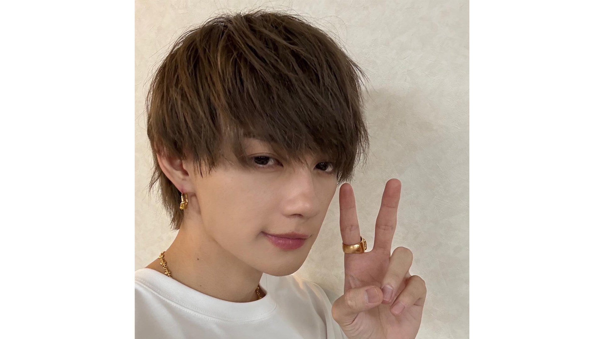 M!LK・佐野勇斗 】 ツアー初日に〝 大胆イメチェン 〟 新ヘア披露