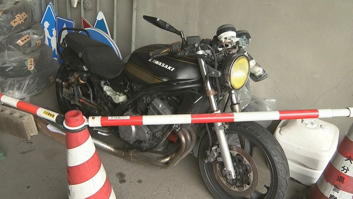 出合い頭に車と衝突　バイクの35歳男性が死亡　信号機のない県道交差点　大分・日田市