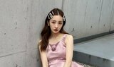 【 板野友美 】　多彩なコーディネートでファンに問いかけ　「何枚目のコーデがすき？」　インスタで魅せる華やかスタイリング|TBS NEWS DIG