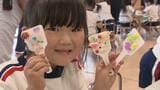 幼稚園児が“デコった”よさこい祭りのメダル、出来栄えは? 競演場で踊り子に贈られる「オリジナルメダル」子どもたちが制作【高知】|TBS NEWS DIG