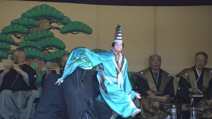 江戸時代から伝わる人形芝居「米倉人形三番叟」 神社の秋の例大祭に