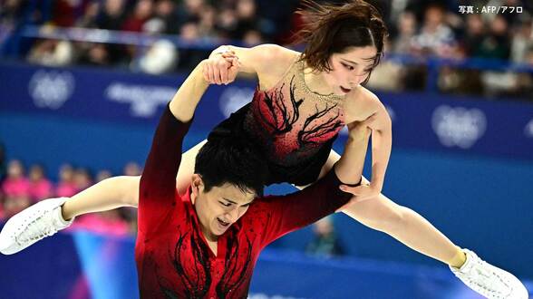 りくりゅうはSP5位発進　得意のリフトでミスも「70点台キープできた」と前向く　ペア日本史上初のメダルへ首位と6.9点差|TBS NEWS DIG