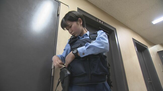 中学時代から憧れの「警察官」に 新たな一歩を踏み出した新人警察官の初勤務に密着!|TBS NEWS DIG