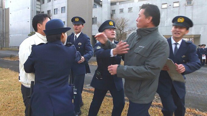親子喧嘩の仲裁訓練も…警察学校の1日に密着　若き巡査の決意「県民に寄り添い、信頼に応えたい」　|　大分のニュース｜OBS NEWS｜大分放送
