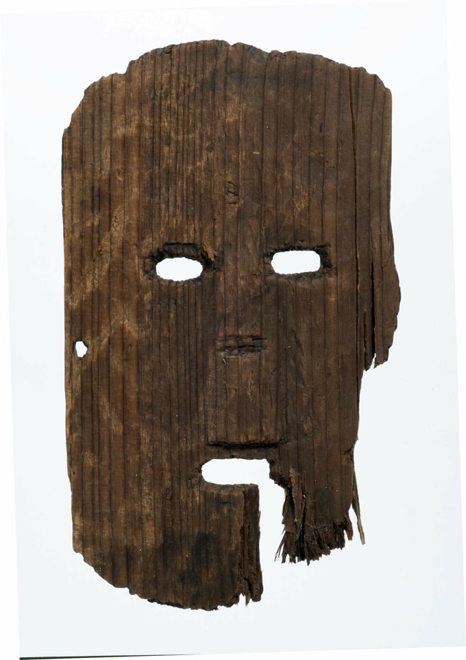 ３世紀初めごろの「木製の仮面」が出土　全国で３例目「豊作」祈る祭りに使われたか　大阪・西岩田遺跡|TBS NEWS DIG