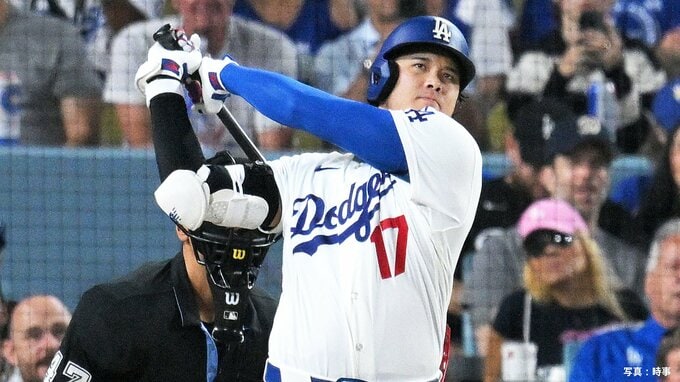 大谷翔平が6試合ぶり27号逆転2ラン！8月1日以来の本拠地での1発にスタジアムは大歓声、今月は早くも5本目と量産体制に|TBS NEWS DIG