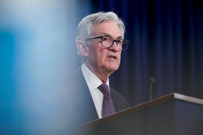 トランプ大統領、金利についてパウエル議長よりも自分の方が熟知