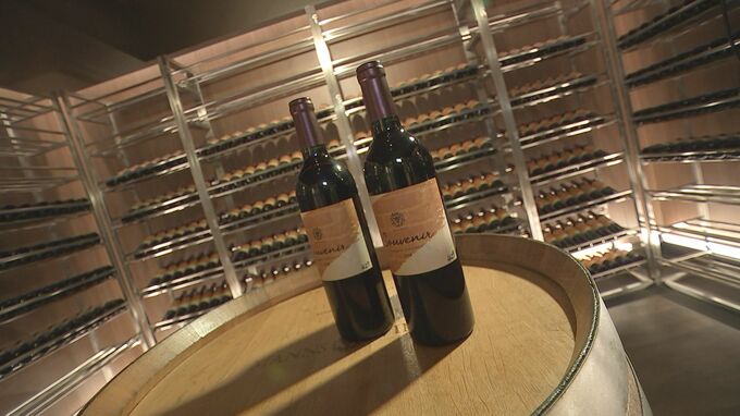 東京駅で“マイワイン”を熟成　JR東日本の新サービス始まる　「時間の持つ価値を味わってみてほしい」|TBS NEWS DIG