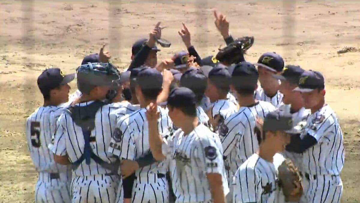 18安打の猛攻　川内に勝利し鹿屋中央が24季ぶり優勝　高校野球・春の鹿児島県大会