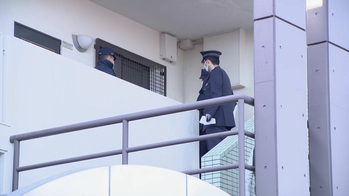 3階建てアパートの一室が燃える火事 焼け跡から1人の遺体見つかる 愛知・豊田市