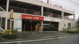 職務質問の警官を車ではねたか10代男2人逮捕 殺人未遂容疑|TBS NEWS DIG