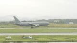 航空自衛隊美保基地に5機目の「KC-46A」到着|TBS NEWS DIG