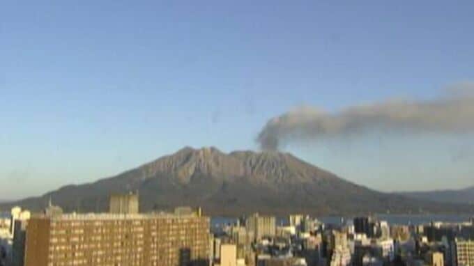 桜島で「連続噴火」が発生　噴煙1,000ｍ|TBS NEWS DIG