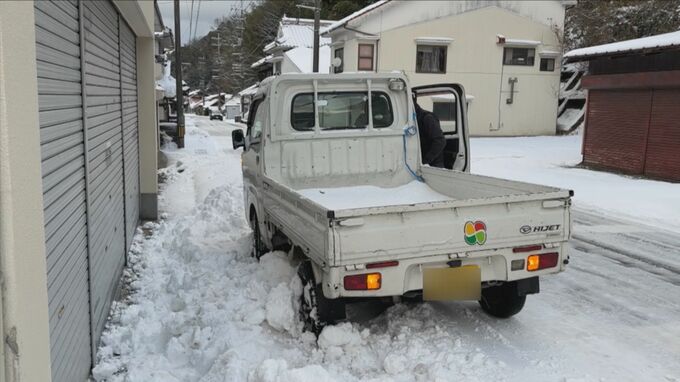 山沿いでスタックする車も　米子道は一部で通行止めも発生　気象台は積雪による交通障害など注意呼びかけ　|　BSSニュース | BSS山陰放送