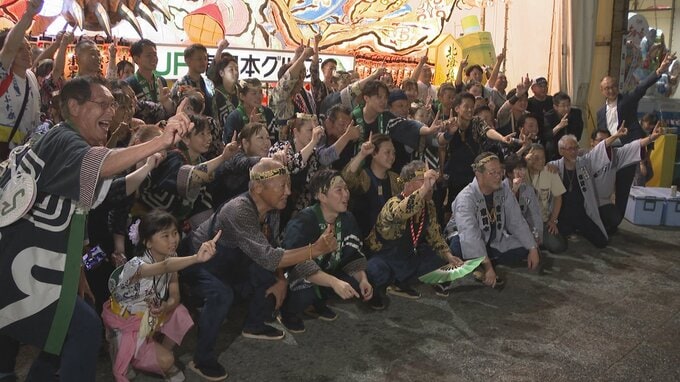 最優秀制作者賞の竹浪比呂央さん「素直にうれしい」　JRねぶた実行プロジェクトが「ねぶた大賞」に　”最後の夏”となった「パナソニックねぶた会」には吉報届かずもねぶた師 北村蓮明さん「満足感がある」|TBS NEWS DIG