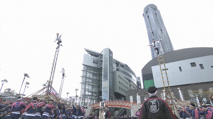 高さ７メートル　伝統のはしご乗り披露　消防出初め式　山口県下関市　|　山口のニュース・天気・防災｜tys NEWS｜ｔｙｓテレビ山口