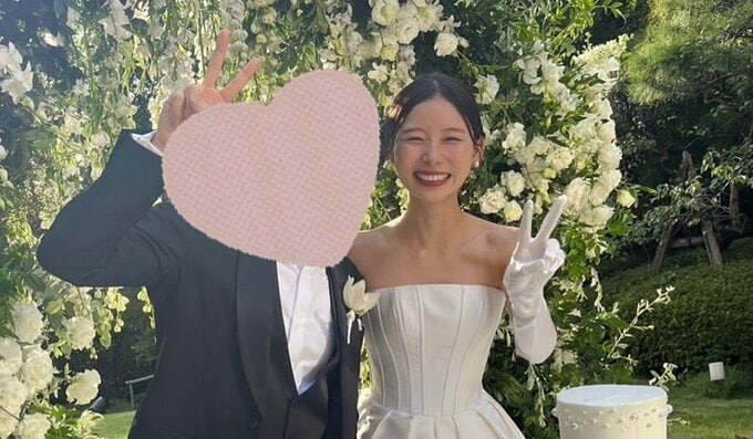 朝日奈央さん　「二年越しに結婚式を挙げました」　ＳＮＳで報告　「みなさんの顔を見たら涙が止まらなくて大変でした。笑」　菊地亜美さんら「アイドリング!!!」メンバーも祝福|TBS NEWS DIG