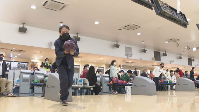 大分市で歳末チャリティーボウリング大会　|　大分のニュース｜OBS NEWS｜大分放送