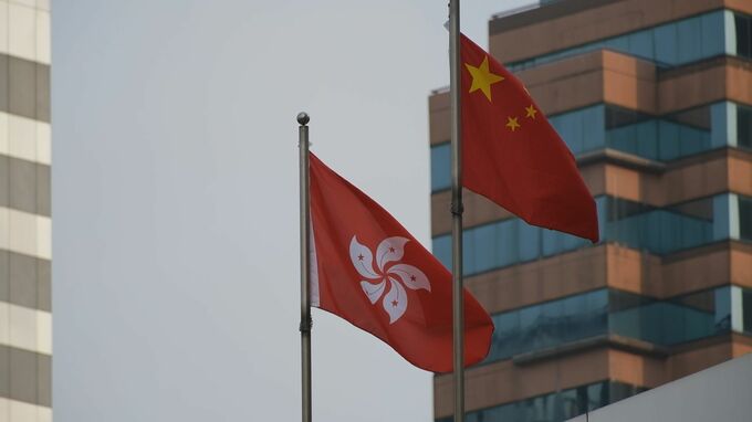 香港で「国家安全条例」初めての適用　民主活動家の減刑を取り消し