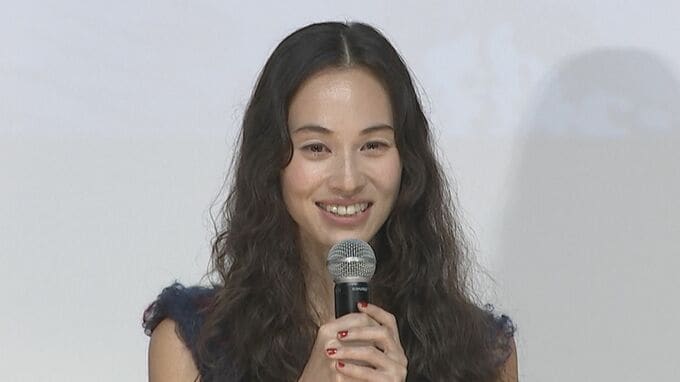 【水原希子】初共演の井浦新の印象は「天使です」井浦から水原には「熱くて真面目」|TBS NEWS DIG