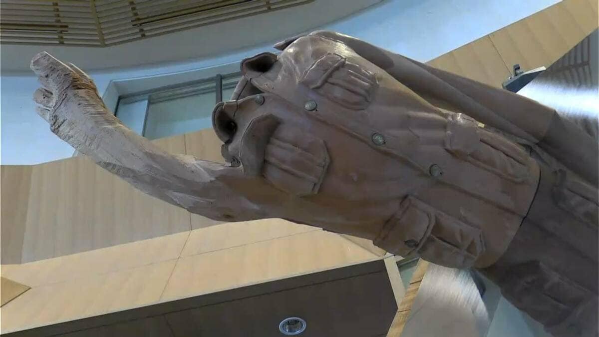 湧水町で木彫と人形展　鹿児島