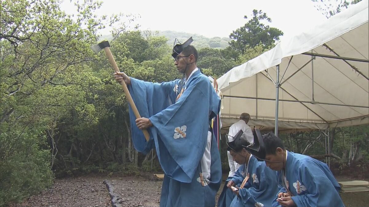約1000万体の神札に納められる木材を切り出し 伊勢神宮で｢大麻用材伐始祭｣