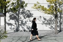 最低賃金1500円でも残る男女格差　データが示す女性の低賃金偏重と「年収の壁」の罠| TBS CROSS DIG with Bloomberg