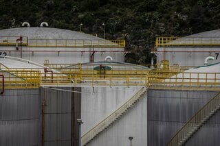 世界の原油在庫が過去最大ペースで減少、中東情勢影響－ゴールドマン| TBS CROSS DIG with Bloomberg