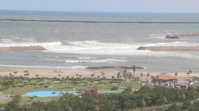 宮崎市でウインドサーフィン中に流された60代男性を救助 台風の影響で波高い状態|TBS NEWS DIG